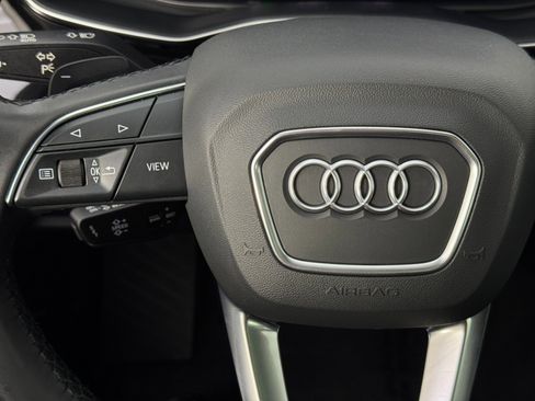Used 2022 Audi Q7 Premium Plus image 21
