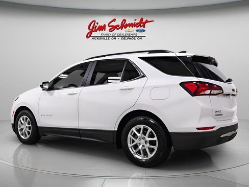Used 2022 Chevrolet Equinox LT w/ LT True North Edition image 4