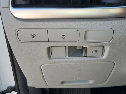 Used 2023 Hyundai Palisade SE image 30