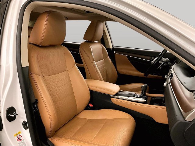 Used 2016 Lexus GS 350 AWD w/ Premium Package image 8