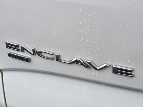 Used 2021 Buick Enclave Premium w/ Sun and Sites Package AWD/4WD image 20