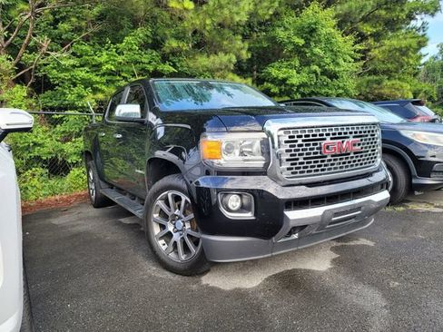 Used 2019 GMC Canyon Denali AWD/4WD image 3