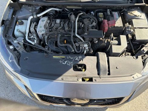 Used 2020 Nissan Sentra SR w/ Premium Package image 23