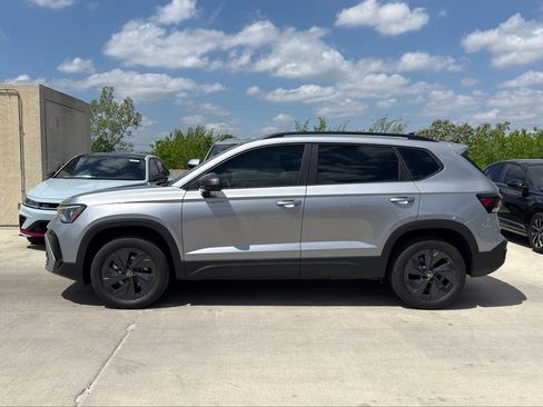 New 2026 Volkswagen Taos S FWD image 8