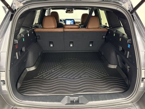 New 2026 Subaru Outback Touring XT AWD/4WD image 31