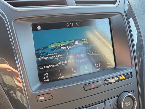 Used 2019 Ford Explorer XLT w/ Equipment Group 202A image 34