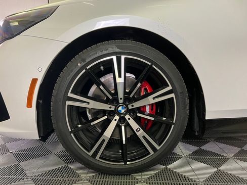 New 2026 BMW 530i xDrive w/ M Sport Package image 7