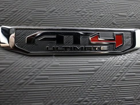 Used 2025 GMC Yukon XL AT4 Ultimate image 44