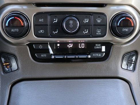 Used 2019 GMC Yukon Denali w/ Denali Ultimate Package AWD/4WD image 22