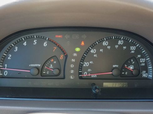 Used 2003 Toyota Camry XLE image 25