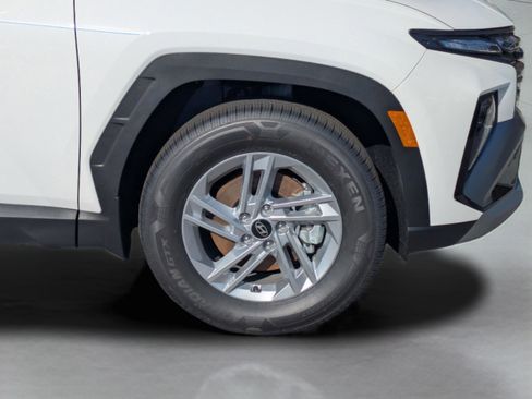 New 2026 Hyundai Tucson SE image 27