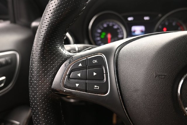 Certified 2020 Mercedes-Benz GLA 250 image 15