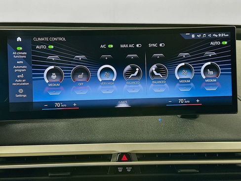 Certified 2023 BMW iX xDrive50 w/ Premium Package AWD/4WD image 16