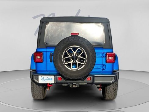 Used 2024 Jeep Wrangler Unlimited Rubicon w/ Safety Group AWD/4WD image 8