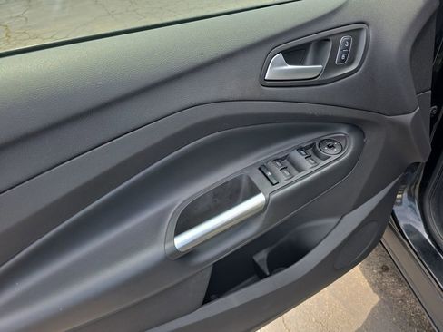 Used 2018 Ford Escape SE w/ SE Sync 3 Package image 20