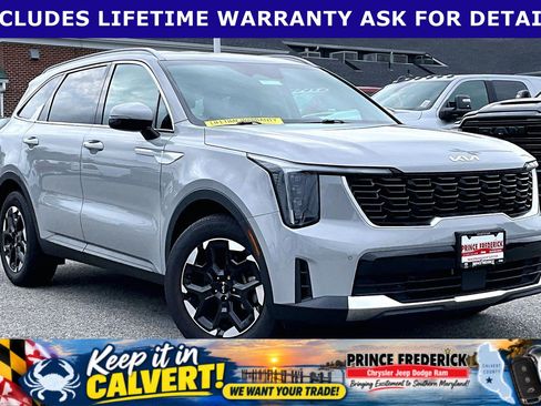 Used 2025 Kia Sorento S FWD image 1