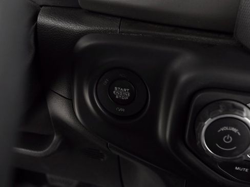 Certified 2021 Jeep Gladiator Sport image 27