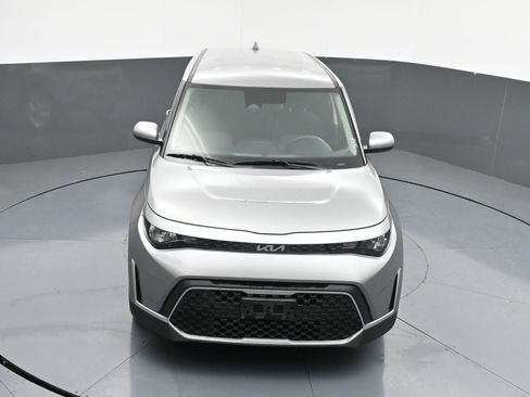 Used 2023 Kia Soul LX w/ LX Technology Package image 35