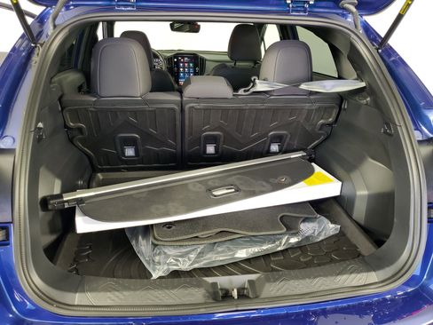 Used 2025 Subaru Crosstrek 2.5i Sport w/ Crosstrek Mirror Package image 32