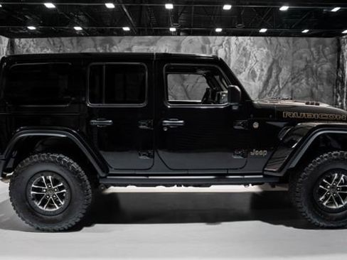 Used 2024 Jeep Wrangler Unlimited Rubicon 392 AWD/4WD image 24