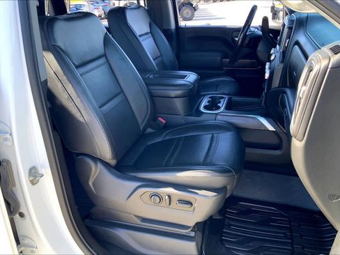 Used 2020 GMC Sierra 3500 Denali w/ Denali Ultimate Package image 8