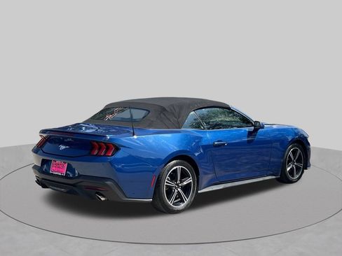 Used 2024 Ford Mustang Premium RWD image 5