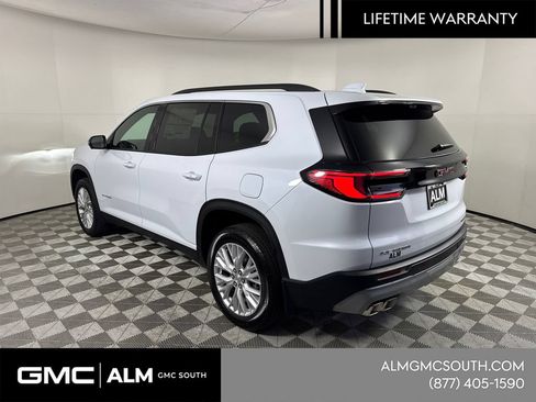 New 2026 GMC Acadia Elevation w/ Elevation Premium Package FWD image 9