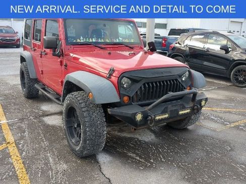 Used 2012 Jeep Wrangler Unlimited Sport image 4