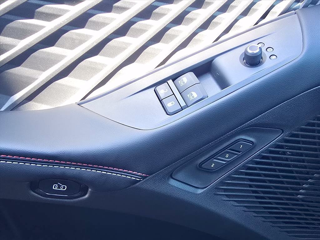 New 2026 Dodge Charger R/T AWD/4WD image 17