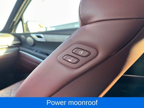 Used 2025 Genesis GV80 3.5T Prestige image 16