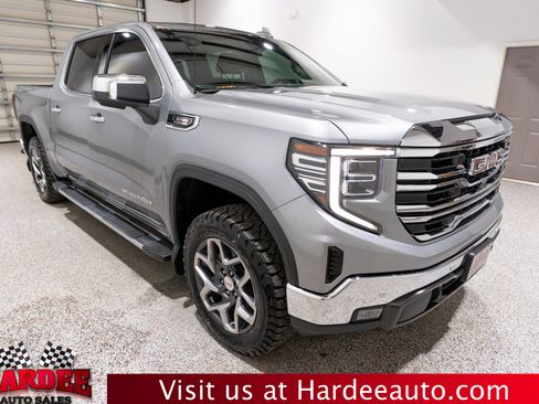 Used 2024 GMC Sierra 1500 SLT w/ SLT Premium Plus Package AWD/4WD image 6
