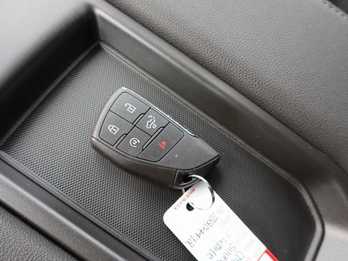 New 2026 Chevrolet Silverado 1500 Custom Trail Boss w/ LPO, Dark Essentials Package image 25