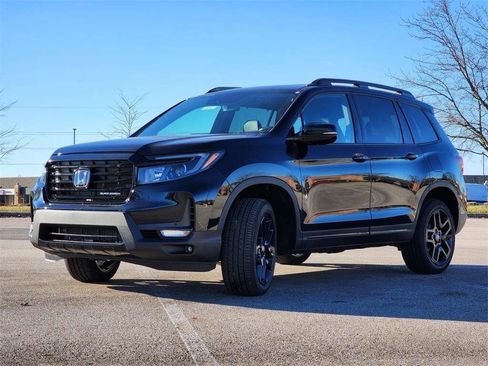 Used 2024 Honda Passport Black Edition image 14