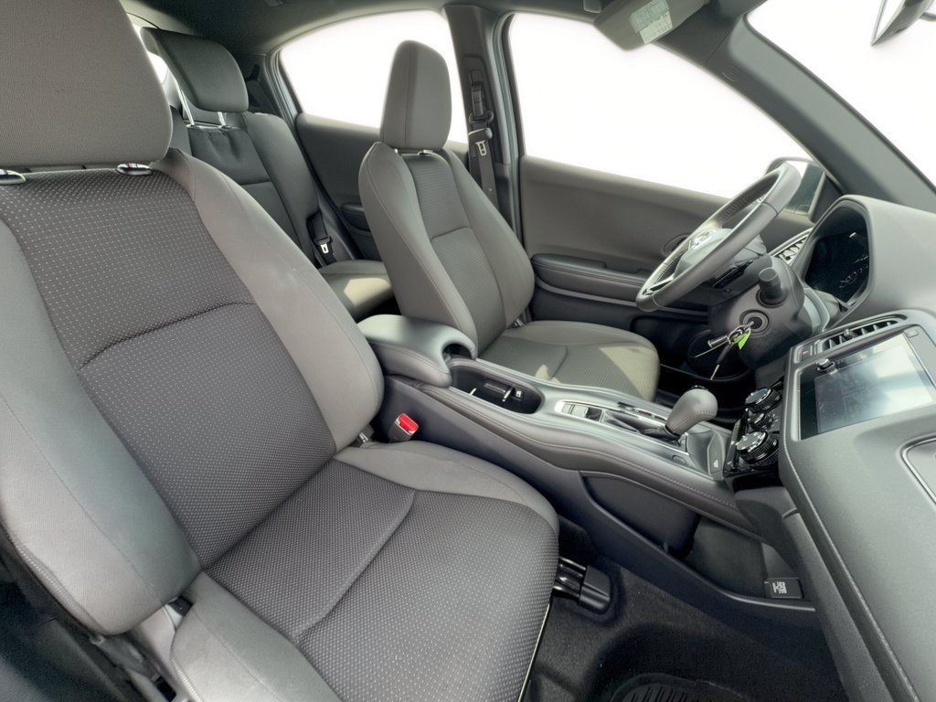 Used 2020 Honda HR-V Sport image 30