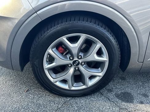 Used 2019 Kia Sorento SX w/ SX Touring Package image 10