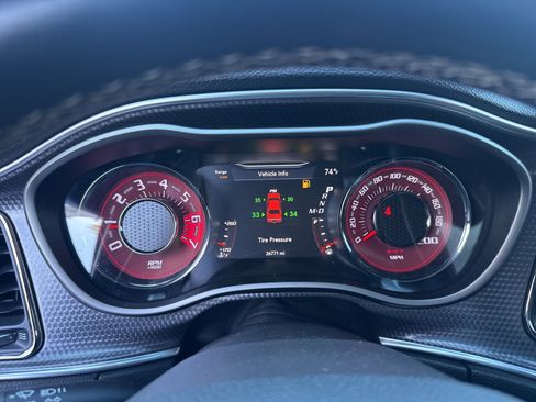 Used 2018 Dodge Challenger SRT Hellcat image 6