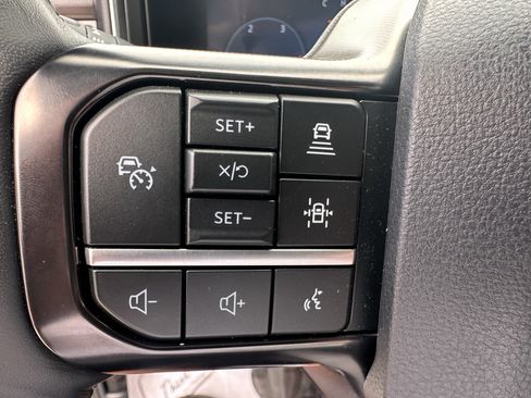 Used 2026 Ford F250 Platinum AWD/4WD image 24