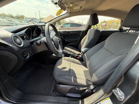 Used 2019 Ford Fiesta SE w/ Equipment Group 201A image 21