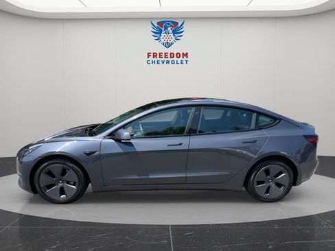 Used 2023 Tesla Model 3 Long Range AWD/4WD image 23