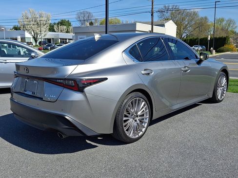 Used 2022 Lexus IS 300 AWD w/ Premium Package image 5