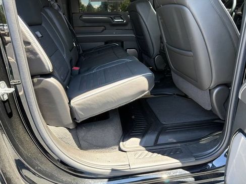 Used 2024 GMC Sierra 2500 AT4X AWD/4WD image 15
