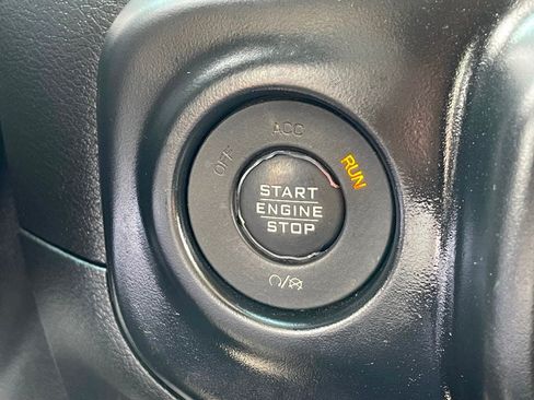 Used 2020 Jeep Gladiator Sport w/ Quick Order Package 24S AWD/4WD image 25