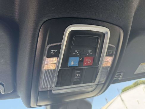 Used 2026 RAM 1500 Laramie AWD/4WD image 28