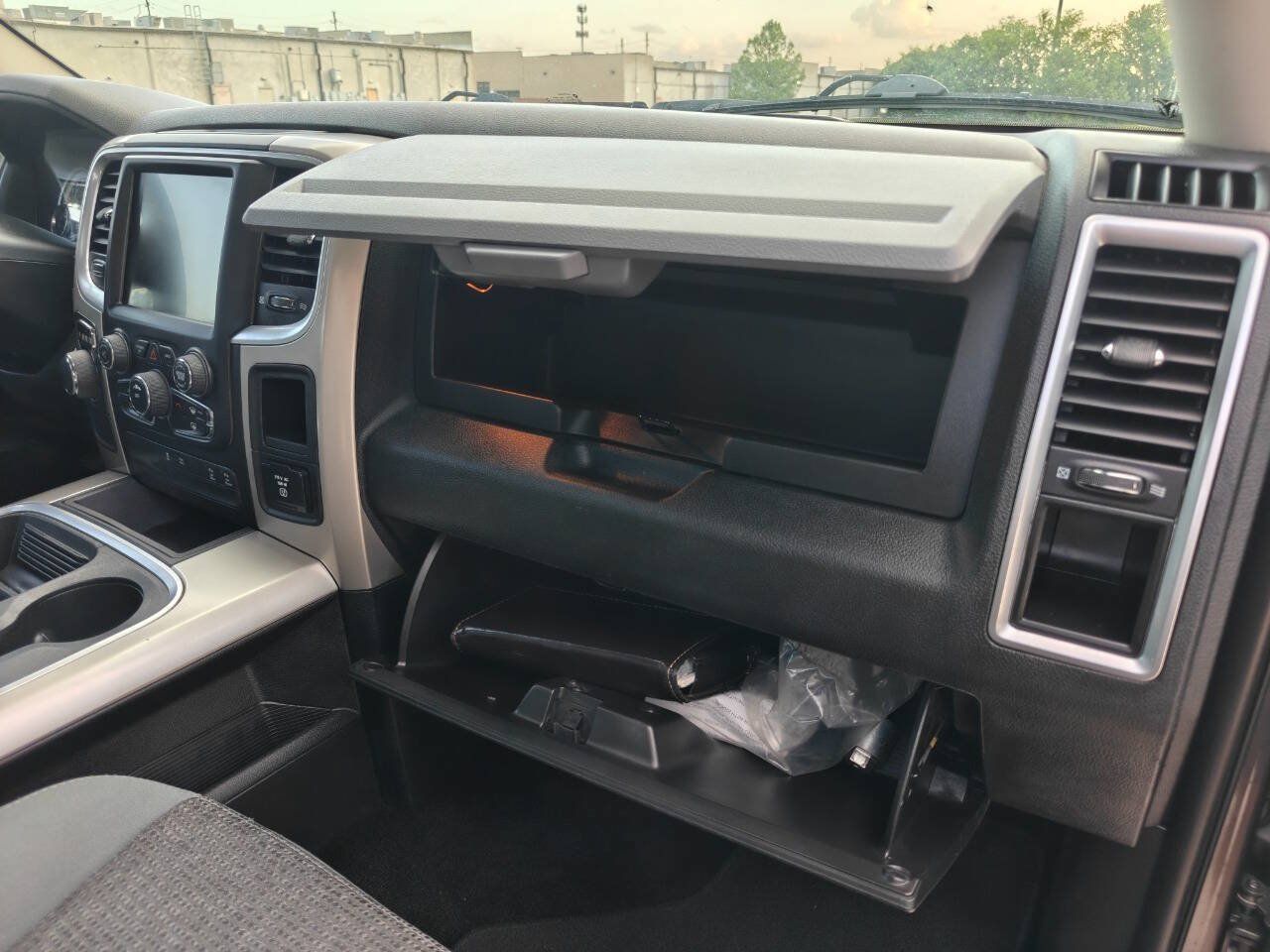 Used 2015 RAM 1500 Lone Star RWD image 29