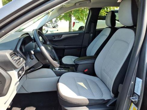 Certified 2024 Ford Escape Active AWD/4WD image 17