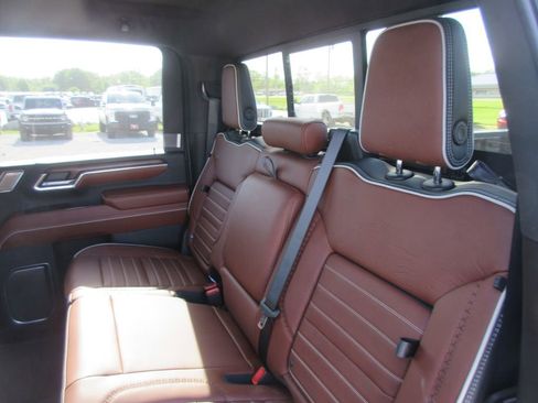 New 2026 GMC Sierra 2500 Denali Ultimate w/ Max Trailering Package AWD/4WD image 13