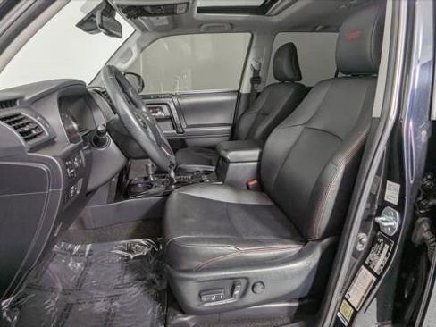 Used 2022 Toyota 4Runner TRD Off-Road Premium image 14