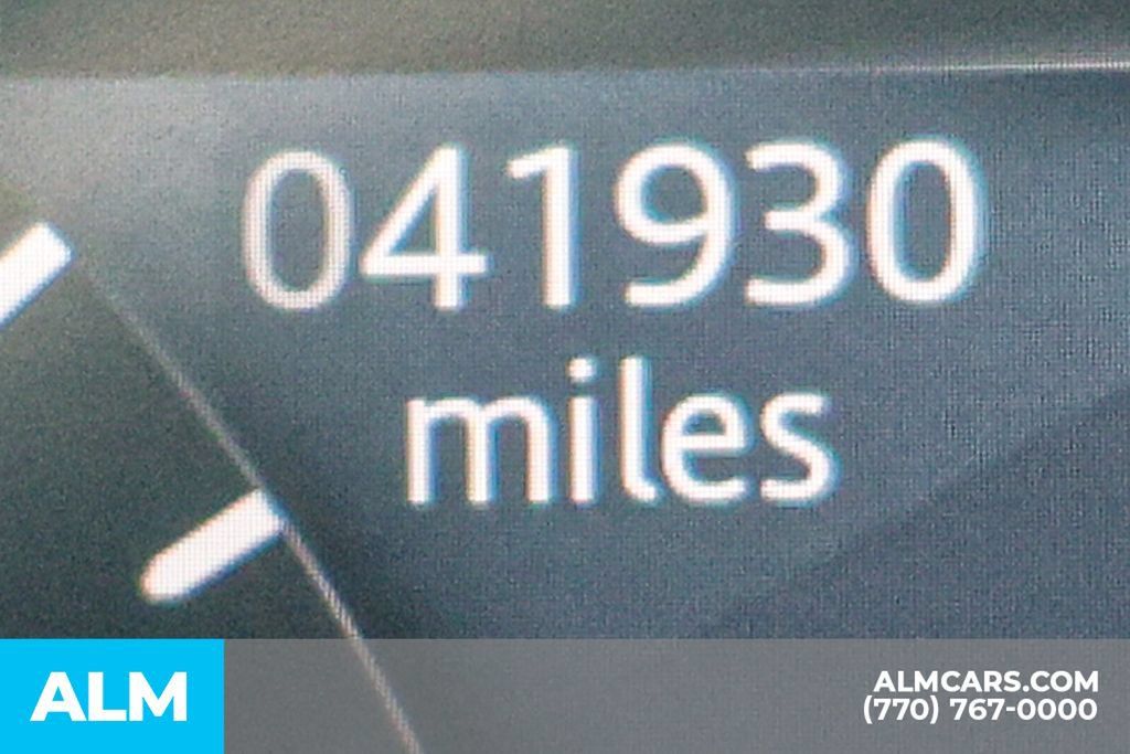 Used 2022 Land Rover Defender 110 X-Dynamic SE AWD/4WD image 56