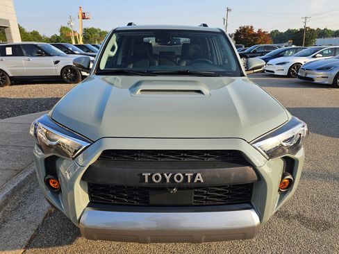Used 2023 Toyota 4Runner TRD Off-Road Premium w/ Off Road Premium Plus Package AWD/4WD image 9