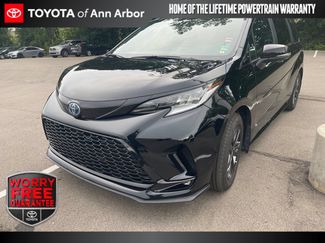 Used 2025 Toyota Sienna XSE w/ XSE Premium Package AWD/4WD video 1